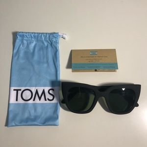 TOMS Sunglasses